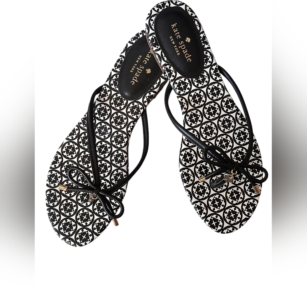 Kate Spade Mystic Flip-Flops Sandals Size 10